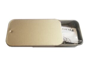 Magneettinen pieni peltipurkki (6x3,4)